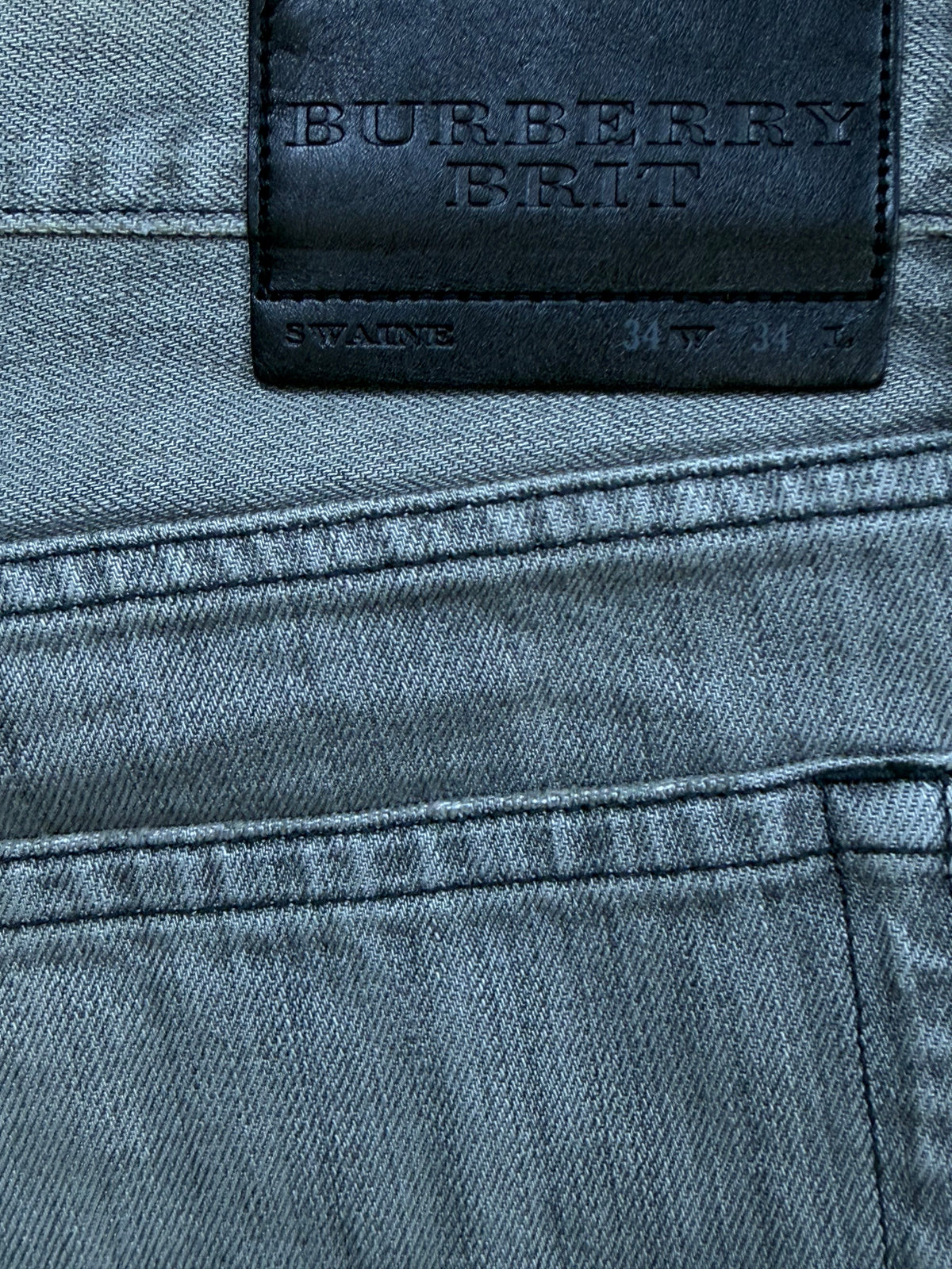 vintage Burberry jeans {M}