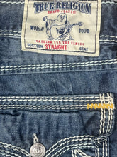 Carica l&#39;immagine nel visualizzatore di Gallery, vintage True Religion jeans {XL}
