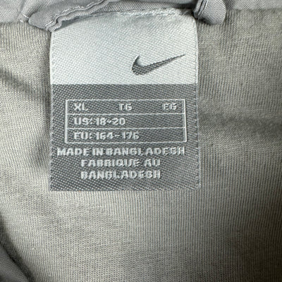 vintage Nike spellout windbreaker {S}