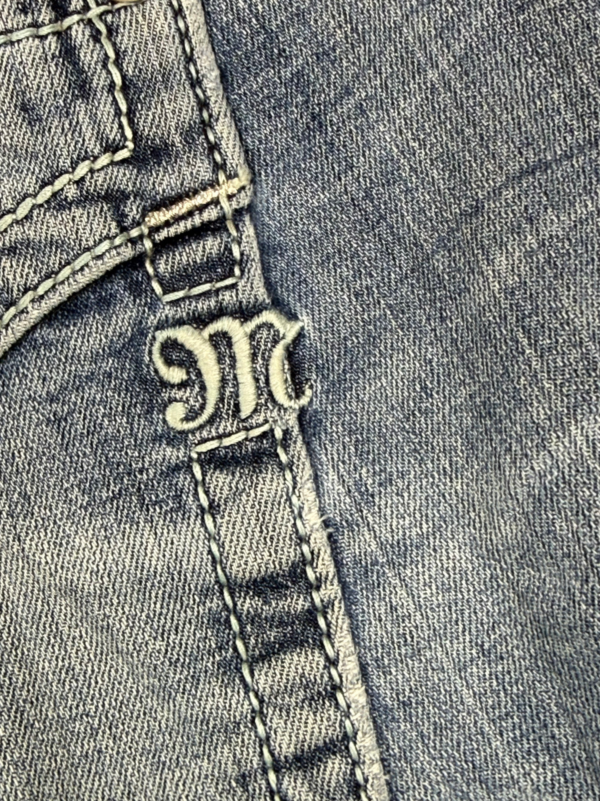 vintage Miss Me jeans {L}