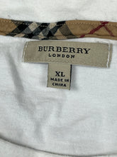 Load image into Gallery viewer, vintage Burberry t-shirt {XL}
