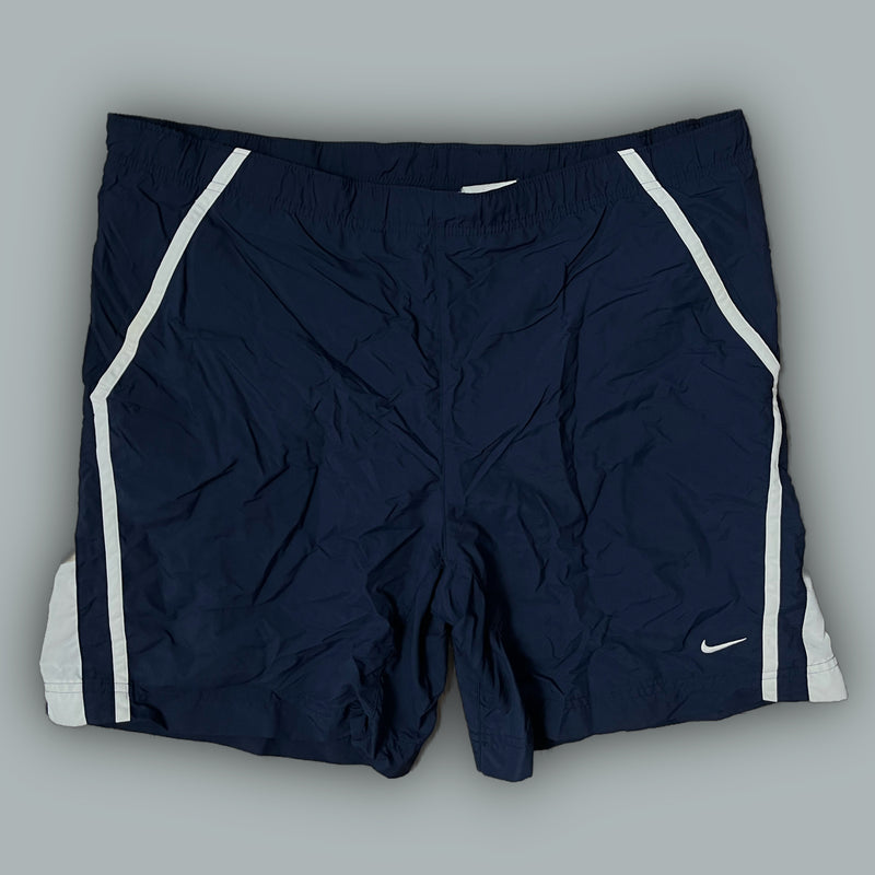 vintage Nike shorts {M}