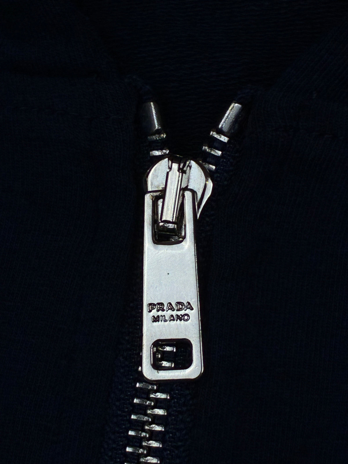 vintage Prada sweatjacket {L}