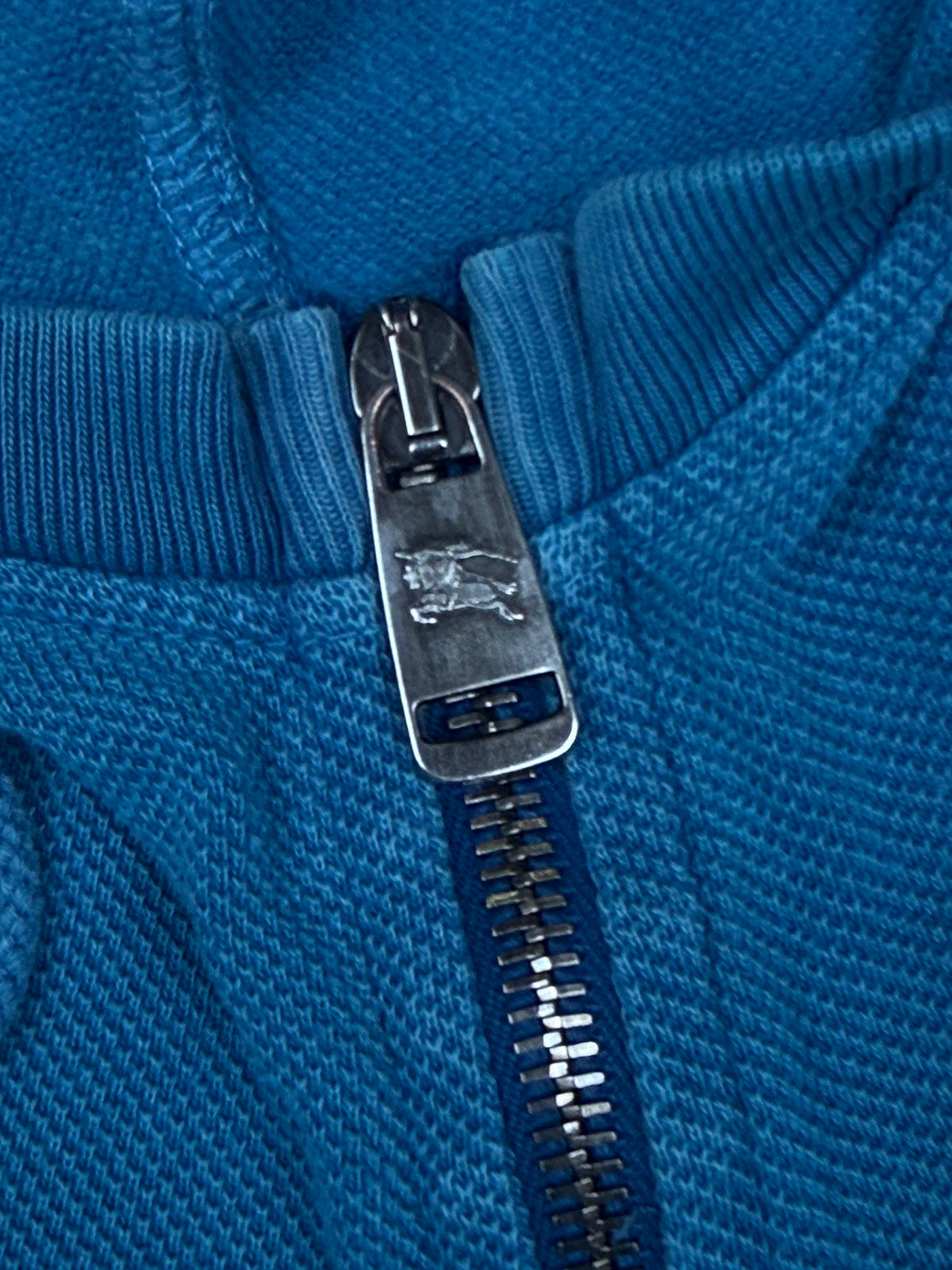 vintage Burberry sweatjacket {L}