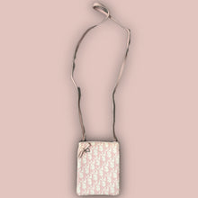 Load image into Gallery viewer, vintage Christian Dior slingbag
