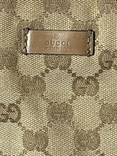 Cargar imagen en el visor de la galería, vintage Gucci slingbag
