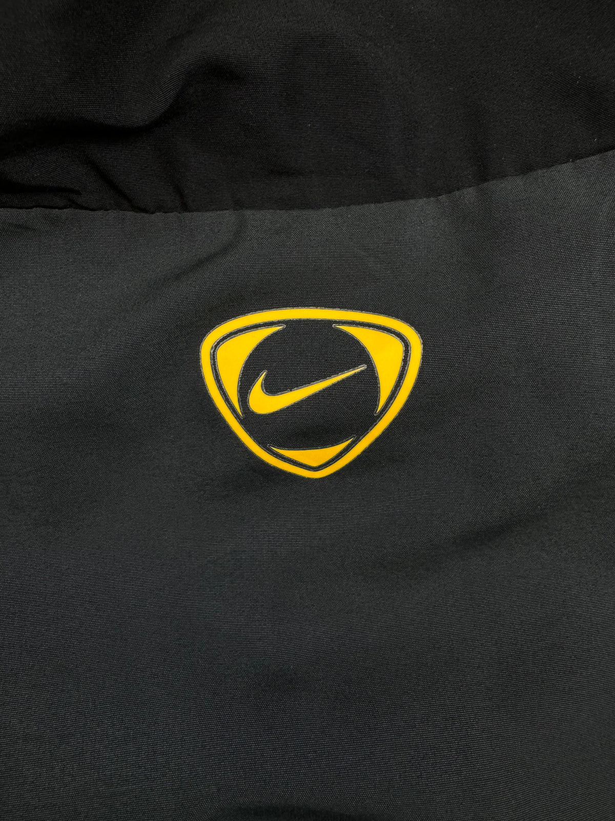 vintage Nike Brasil windbreaker {L}