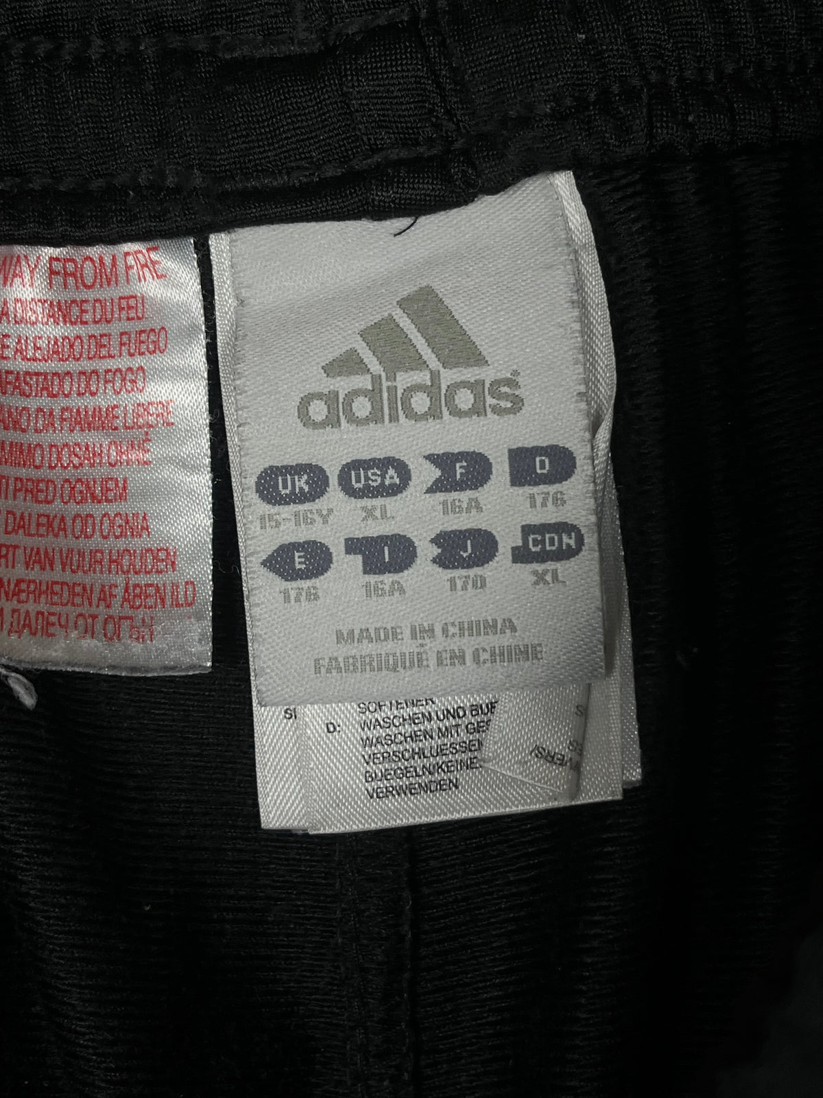 vintage Adidas Ac Milan joggingpants {S}