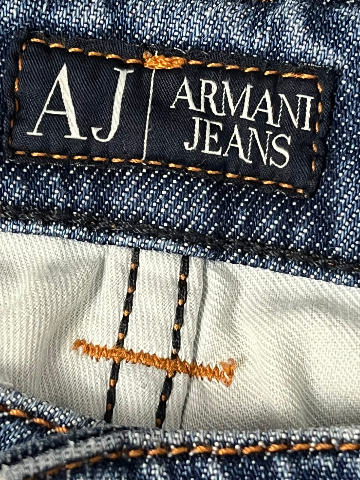 vintage Armani jeans {S}