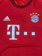 Carica l&#39;immagine nel visualizzatore di Gallery, vintage Adidas Bayern Munich 2015-2016 home jersey {XL}
