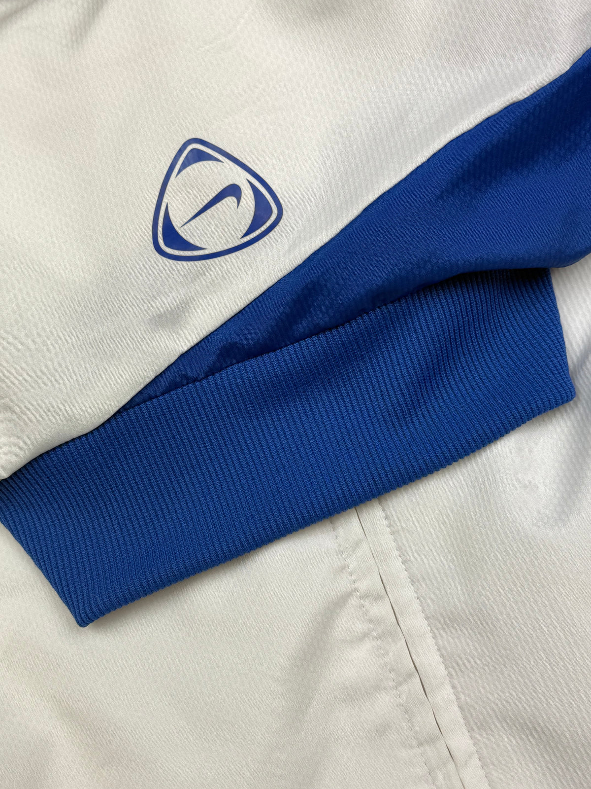 vintage Nike Brasil windbreaker {L}