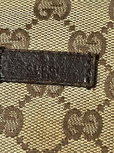 Carregar imagem no visualizador da galeria, vintage Gucci shoulderbag
