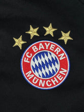 Cargar imagen en el visor de la galería, vintage Adidas Fc Bayern Munich tracksuit {XS}
