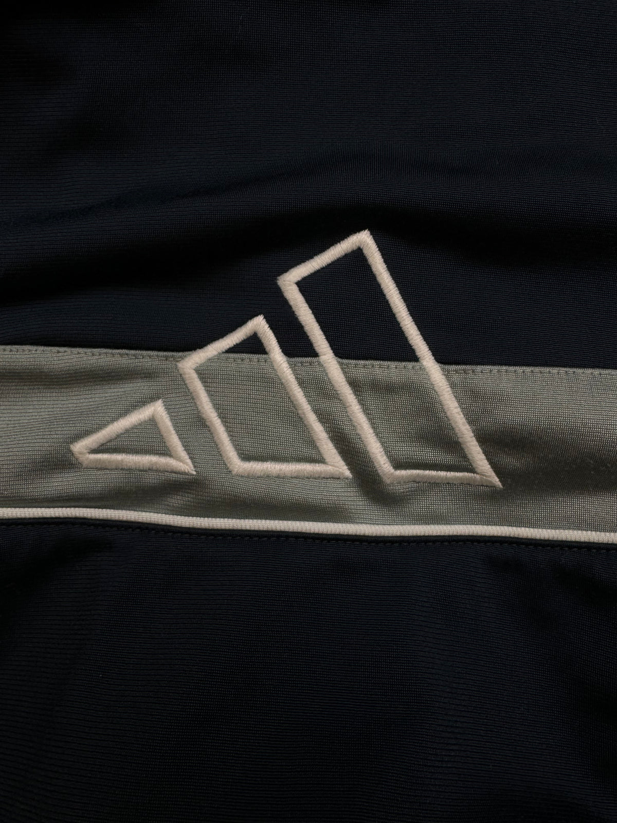 vintage Adidas trackjacket {L}
