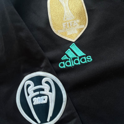 black Adidas Real Madrid 2017-2018 away jersey {XXL}