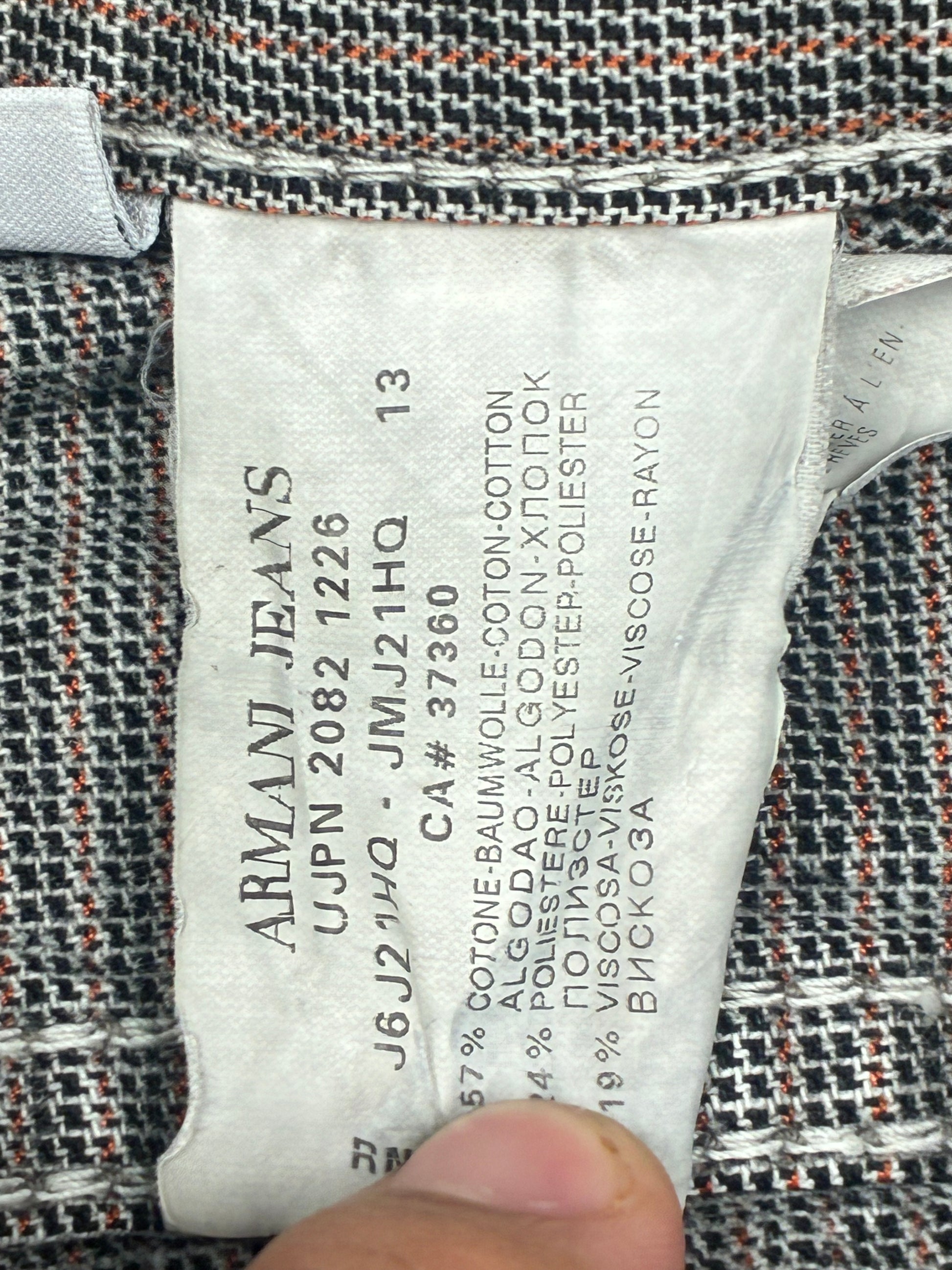 vintage Armani jeans {M}