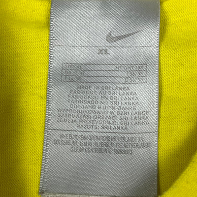 vintage Nike Brasil t-shirt {XL}
