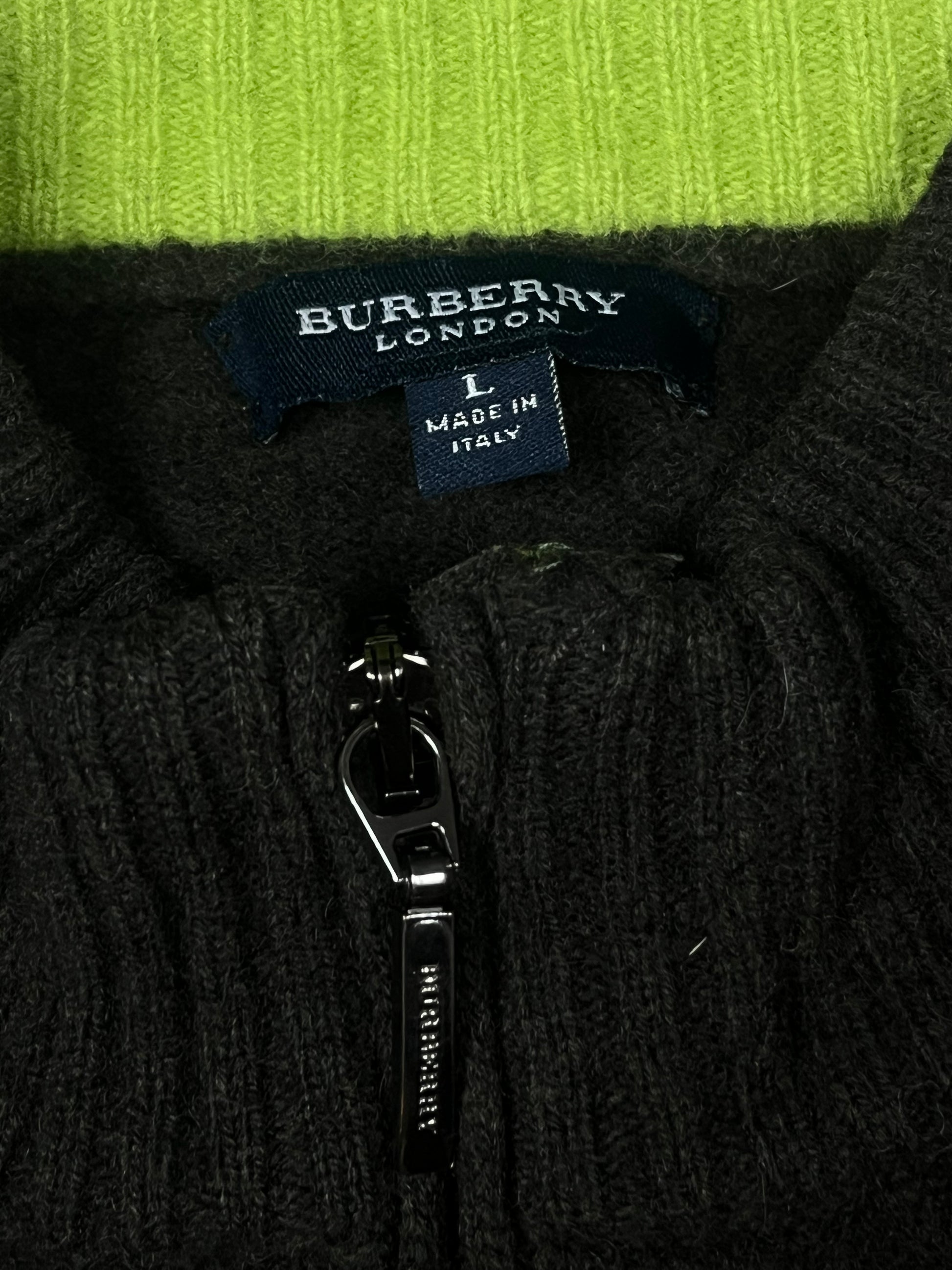 vintage Burberry halfzip {L}
