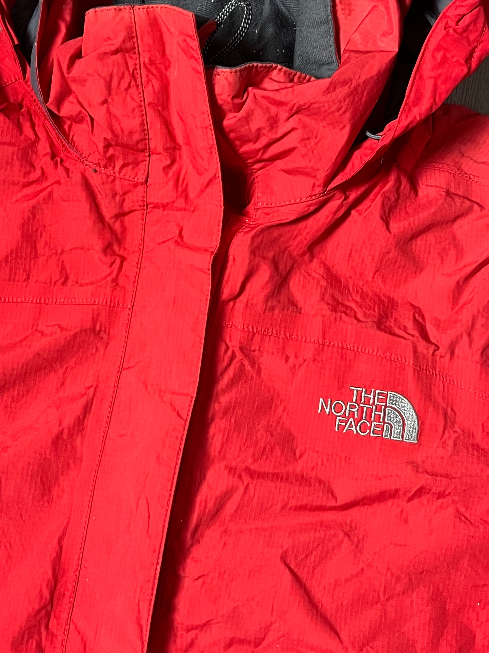 vintage North Face windbreaker {S}