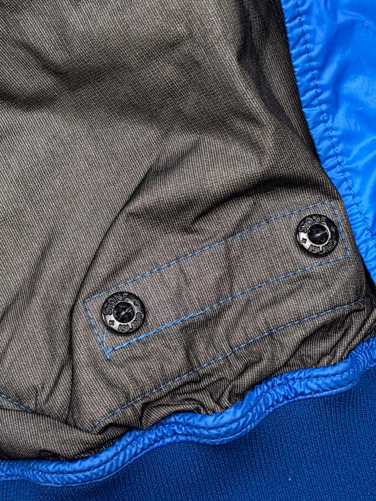 vintage Stone Island windbreaker {M}