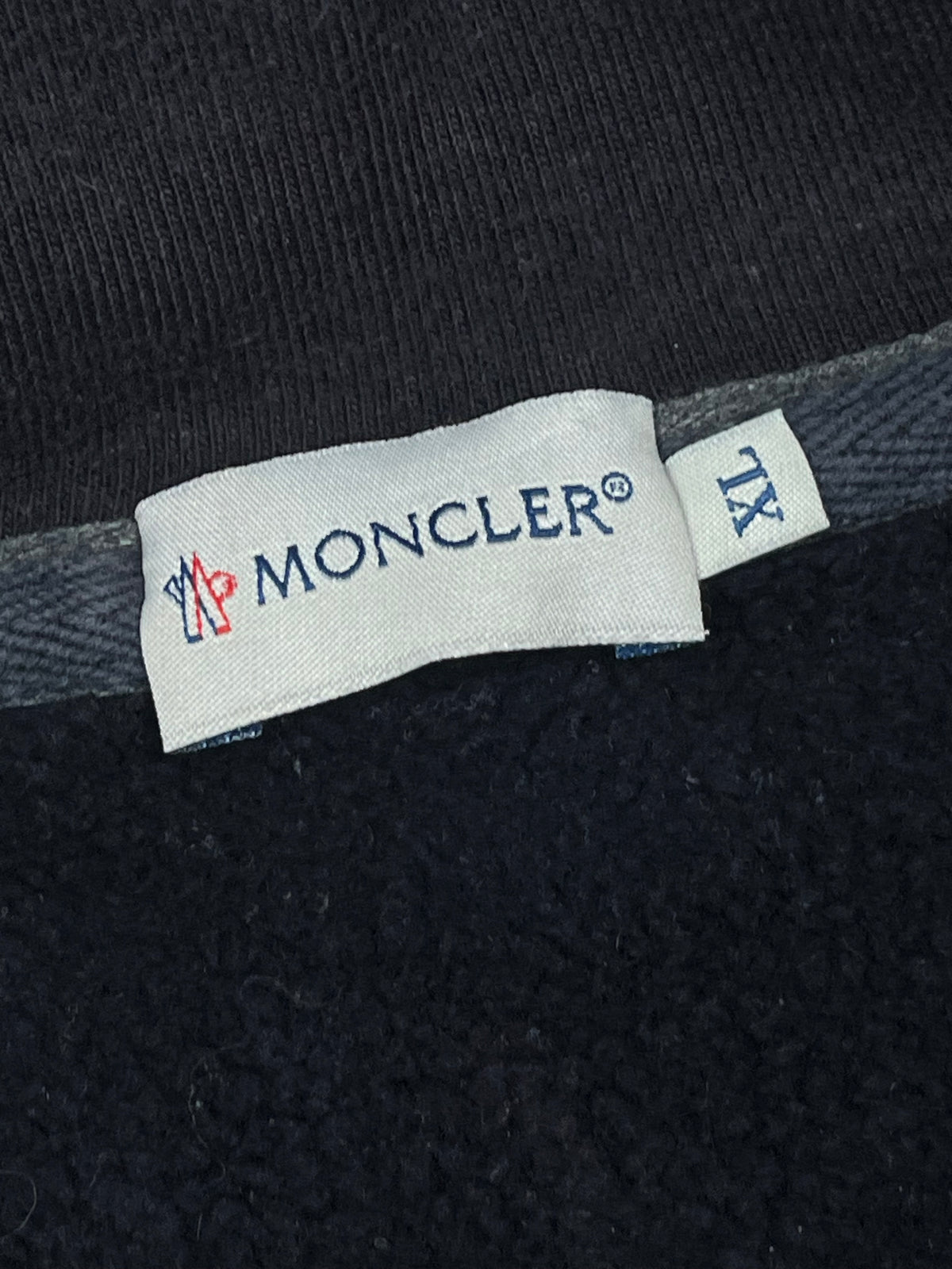 vintage Moncler sweatjacket {L}