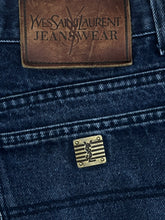 Cargar imagen en el visor de la galería, vintage YSL Yves Saint Laurent jeans {M}
