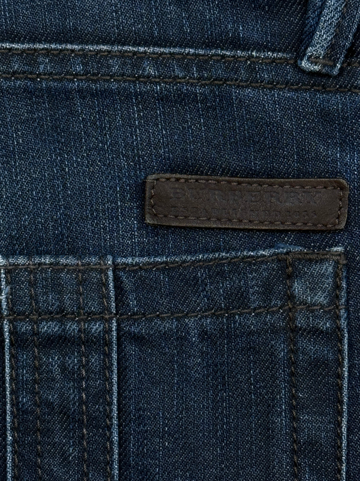 vintage Burberry jeans {M}