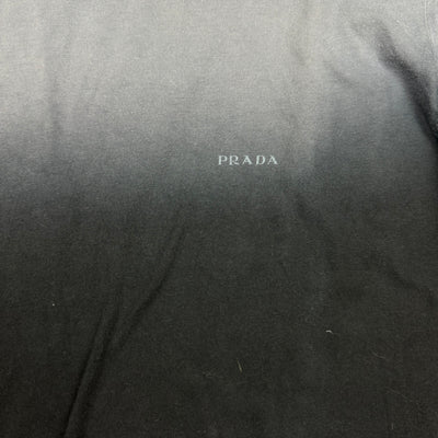 vintage Prada t-shirt {M}