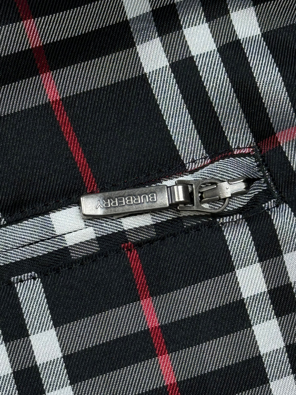 vintage Burberry Black Label vest {M}