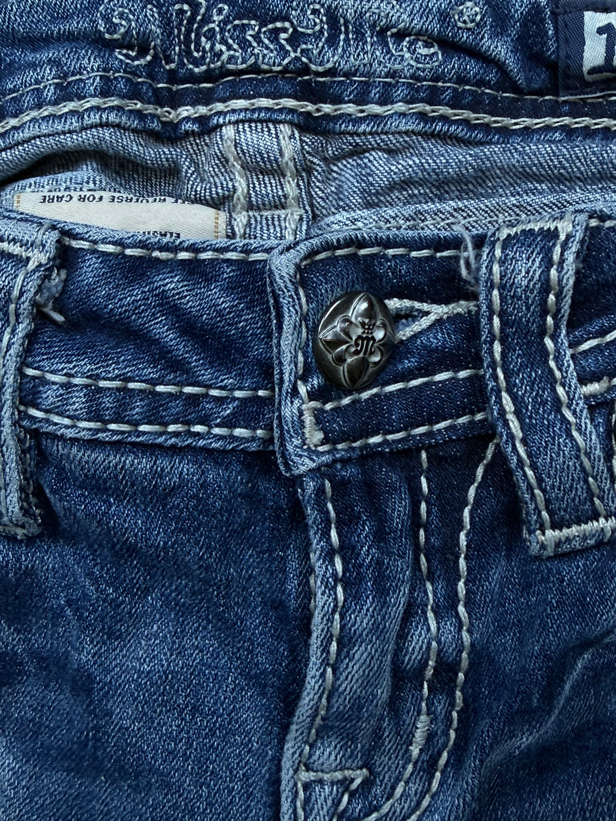vintage Miss Me jeans {XS}