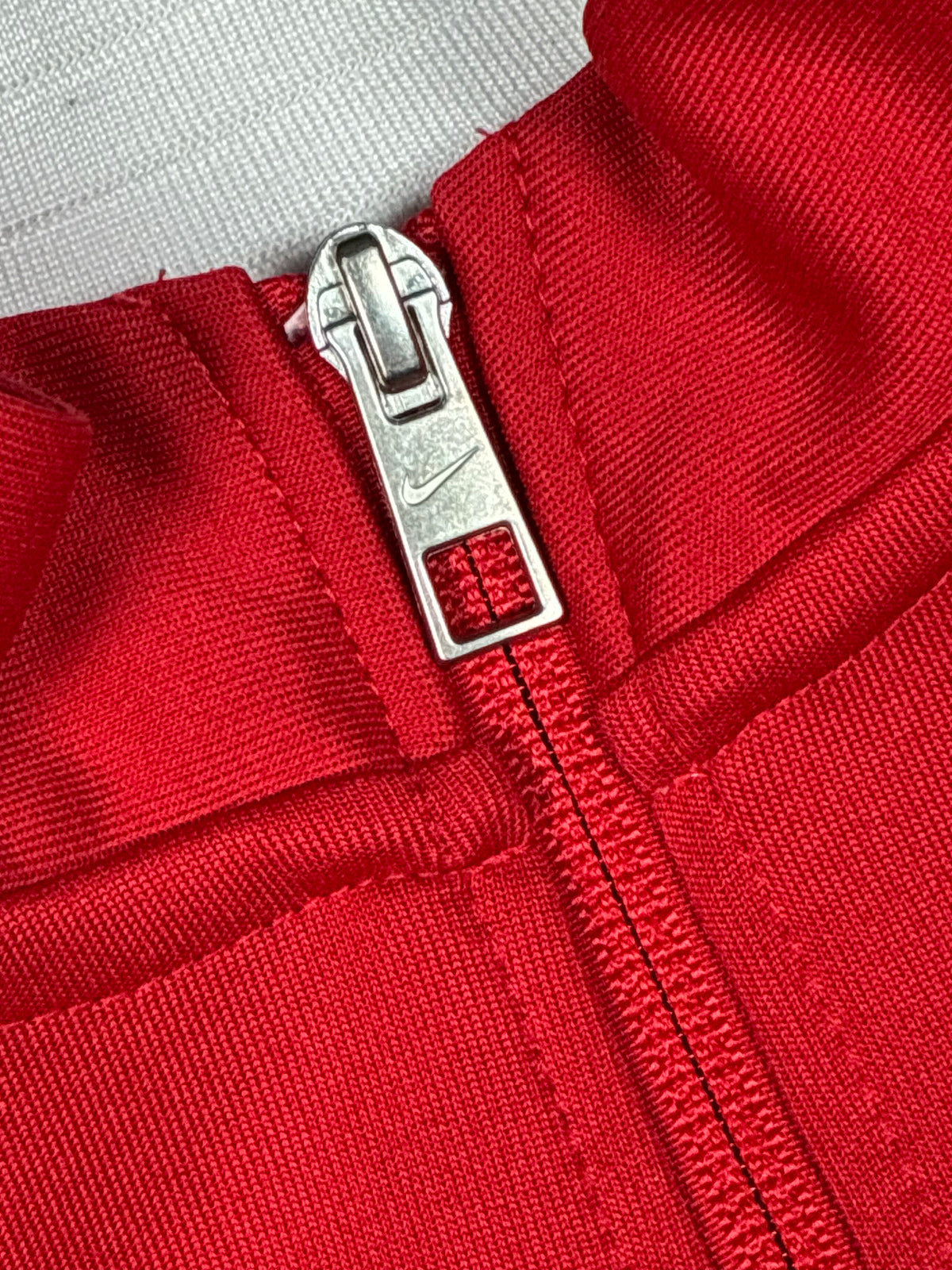 vintage Nike Manchester United trackjacket {XS}