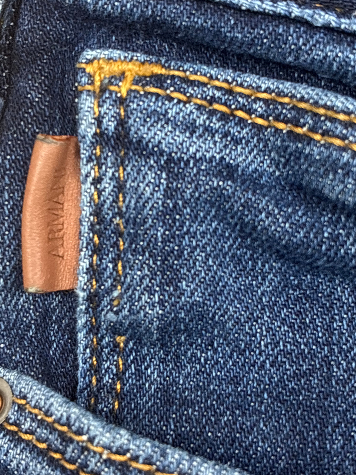 vintage Armani jeans {L}