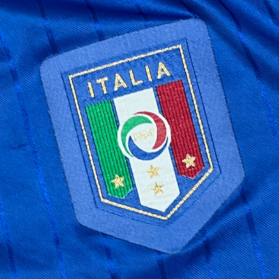 blue Italia 2016 home jersey {XS}