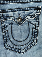 Carica l&#39;immagine nel visualizzatore di Gallery, vintage True Religion jeans {L}
