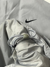 Carica l&#39;immagine nel visualizzatore di Gallery, vintage Nike winterjacket {M-L}
