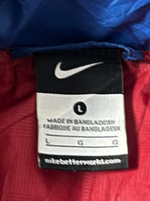Load image into Gallery viewer, vintage Nike Fc Barcelona winterjacket {L}
