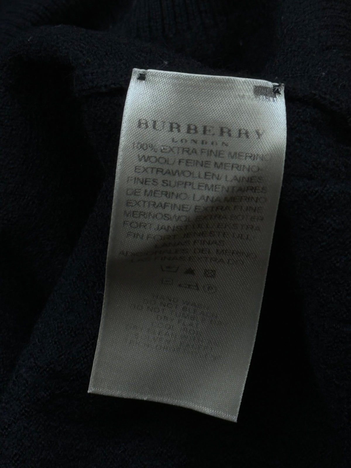 vintage Burberry knittedsweater {XS}