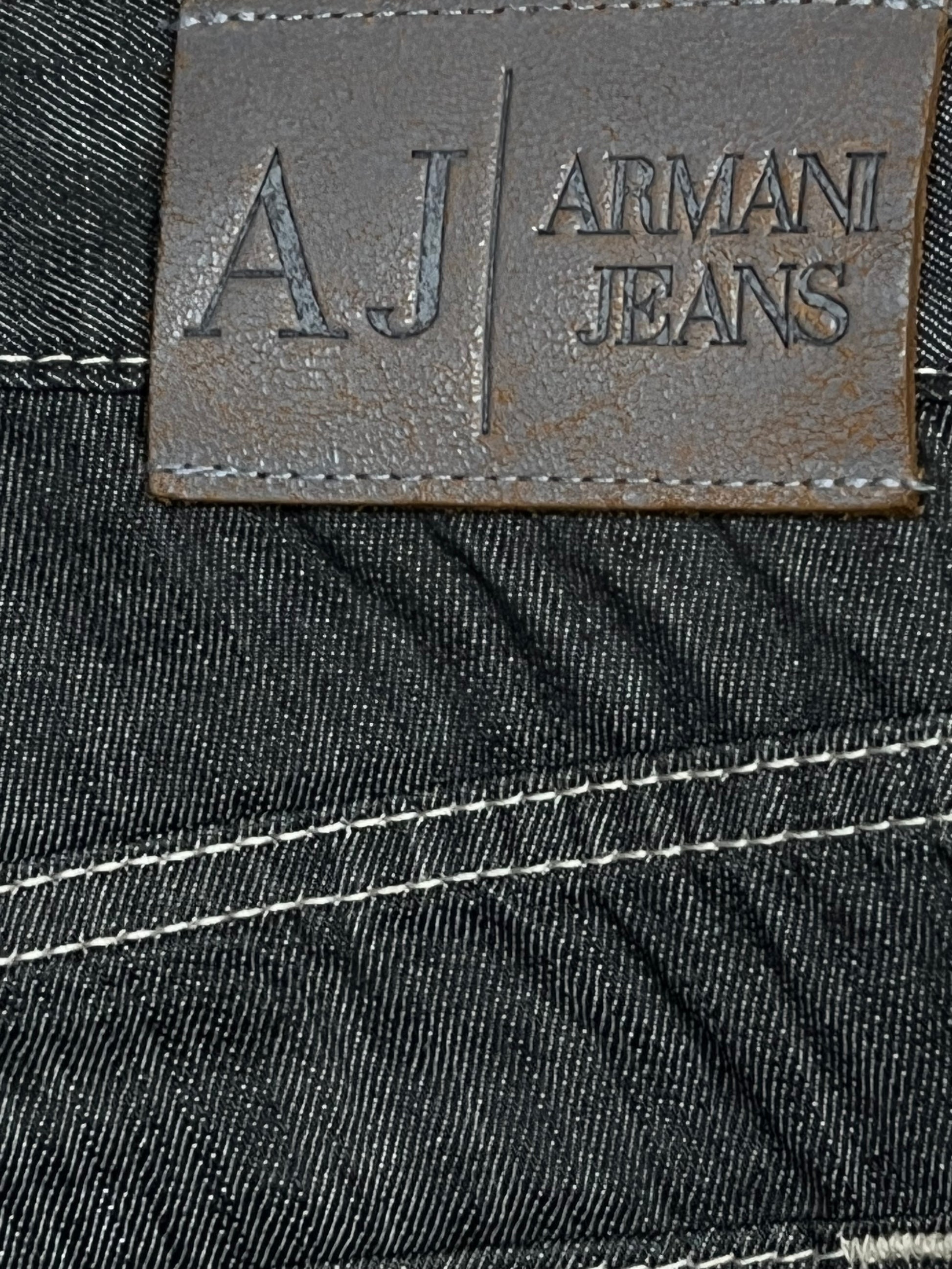 vintage Armani jeans {M}