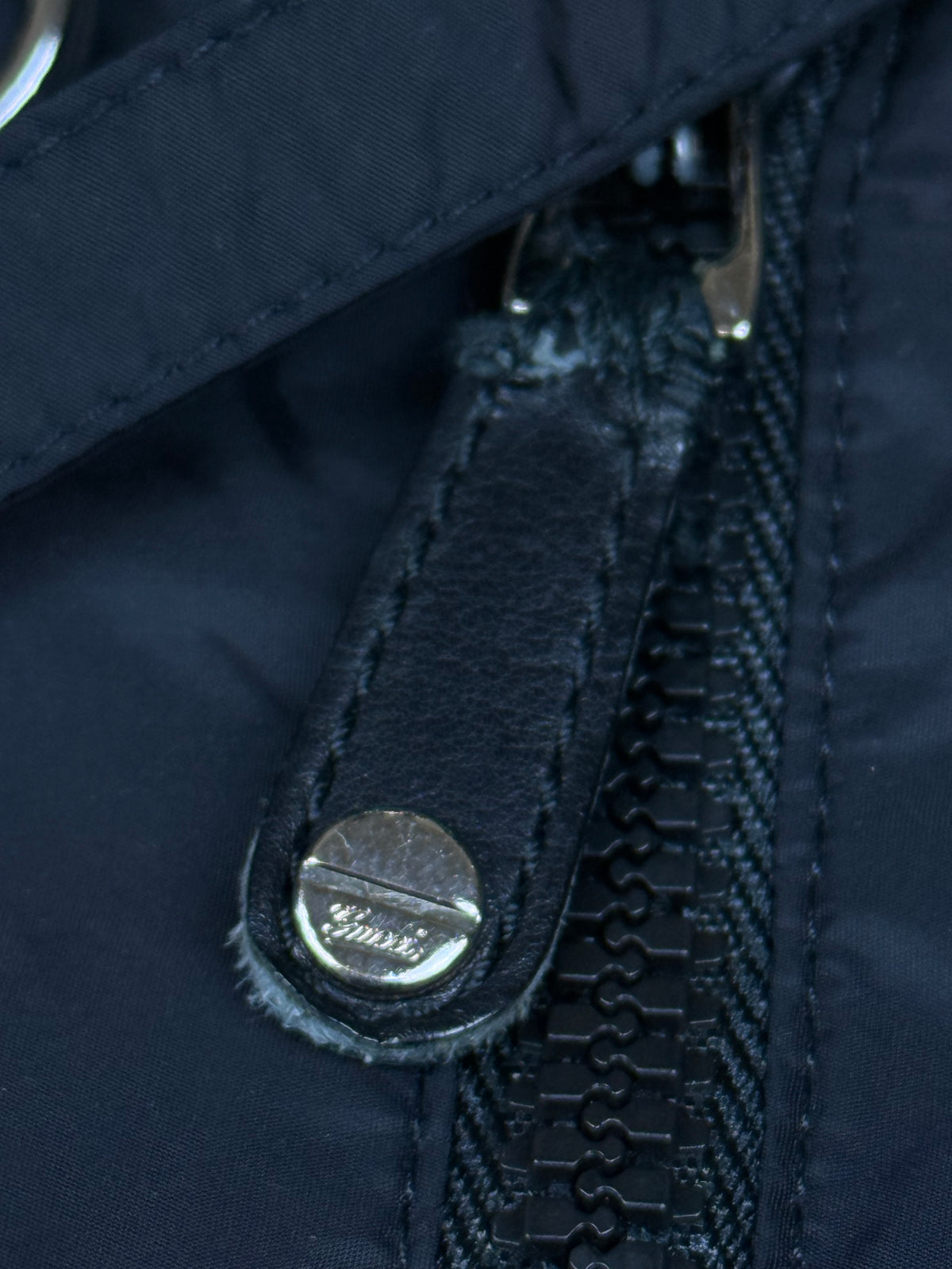 vintage Gucci windbreaker {S}