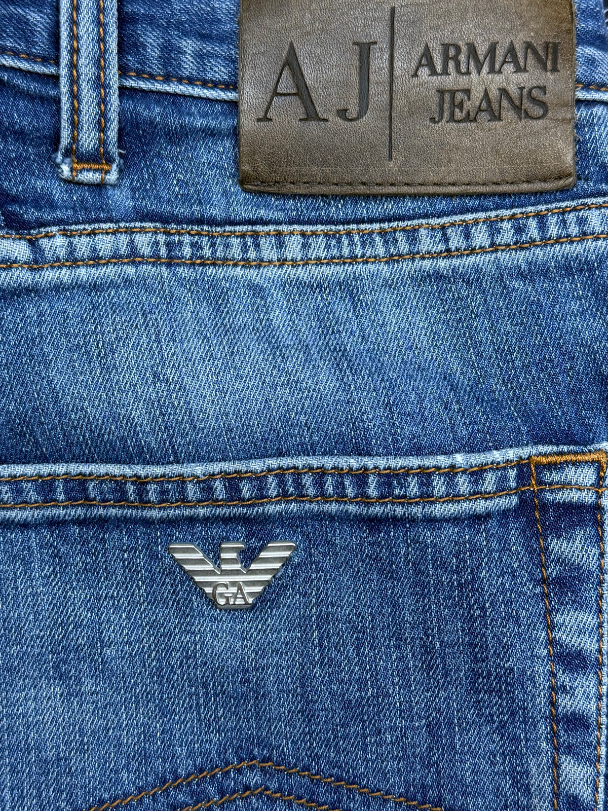 vintage Armani jeans {L}