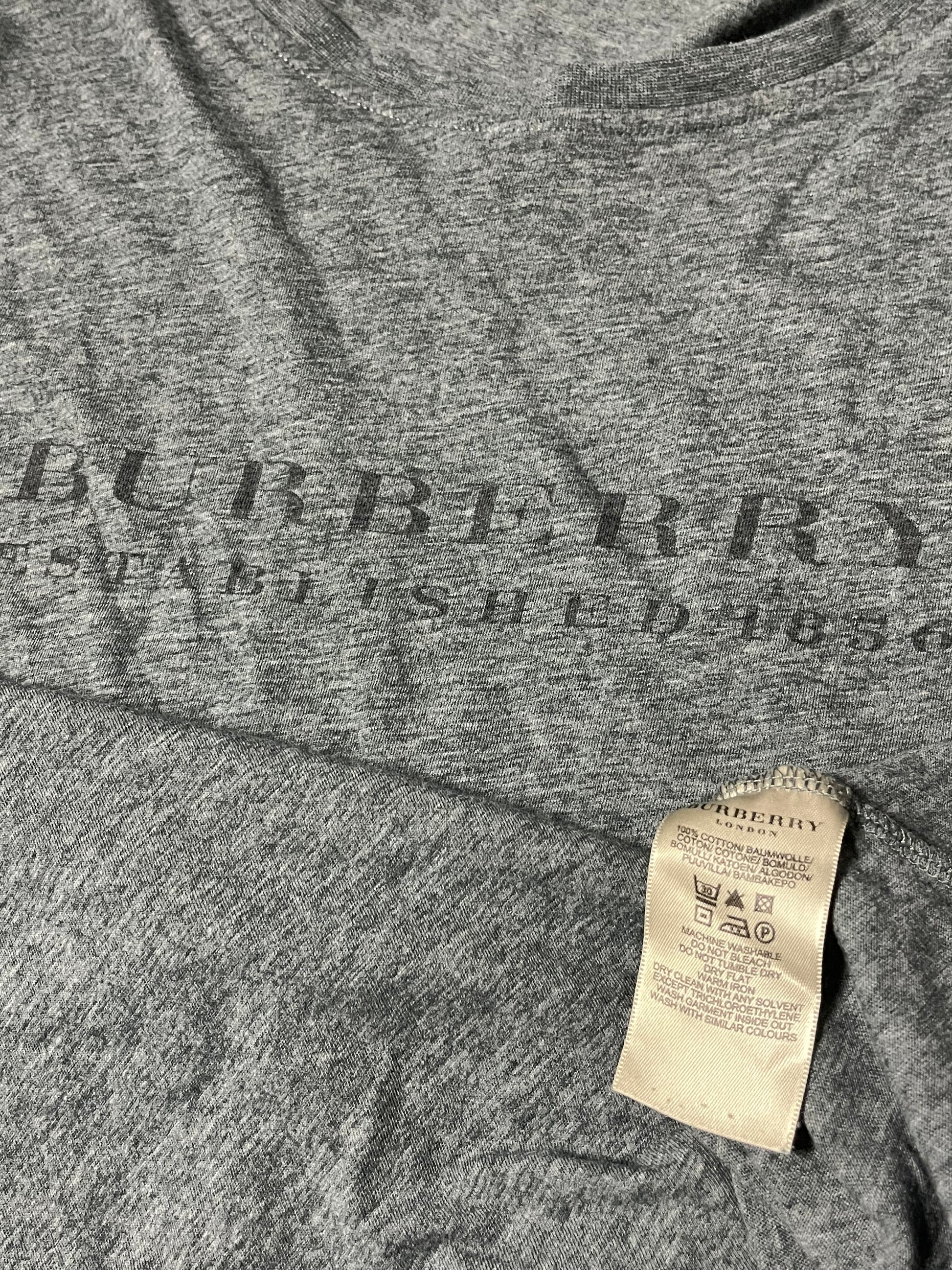 vintage Burberry longsleeve {XL}