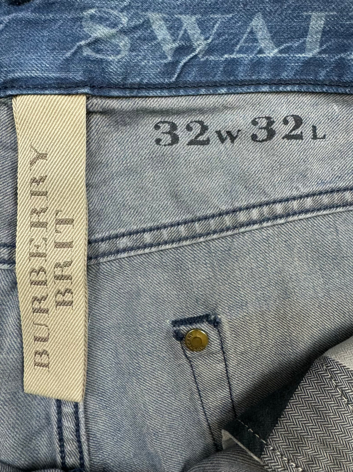 vintage Burberry jeans {M}