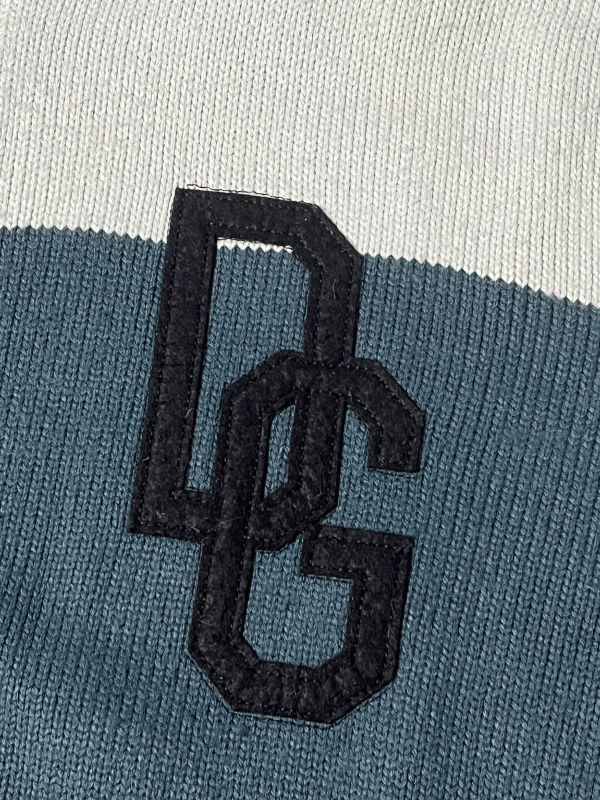 vintage babyblue Dolce & Gabbana sweatjacket {XL}