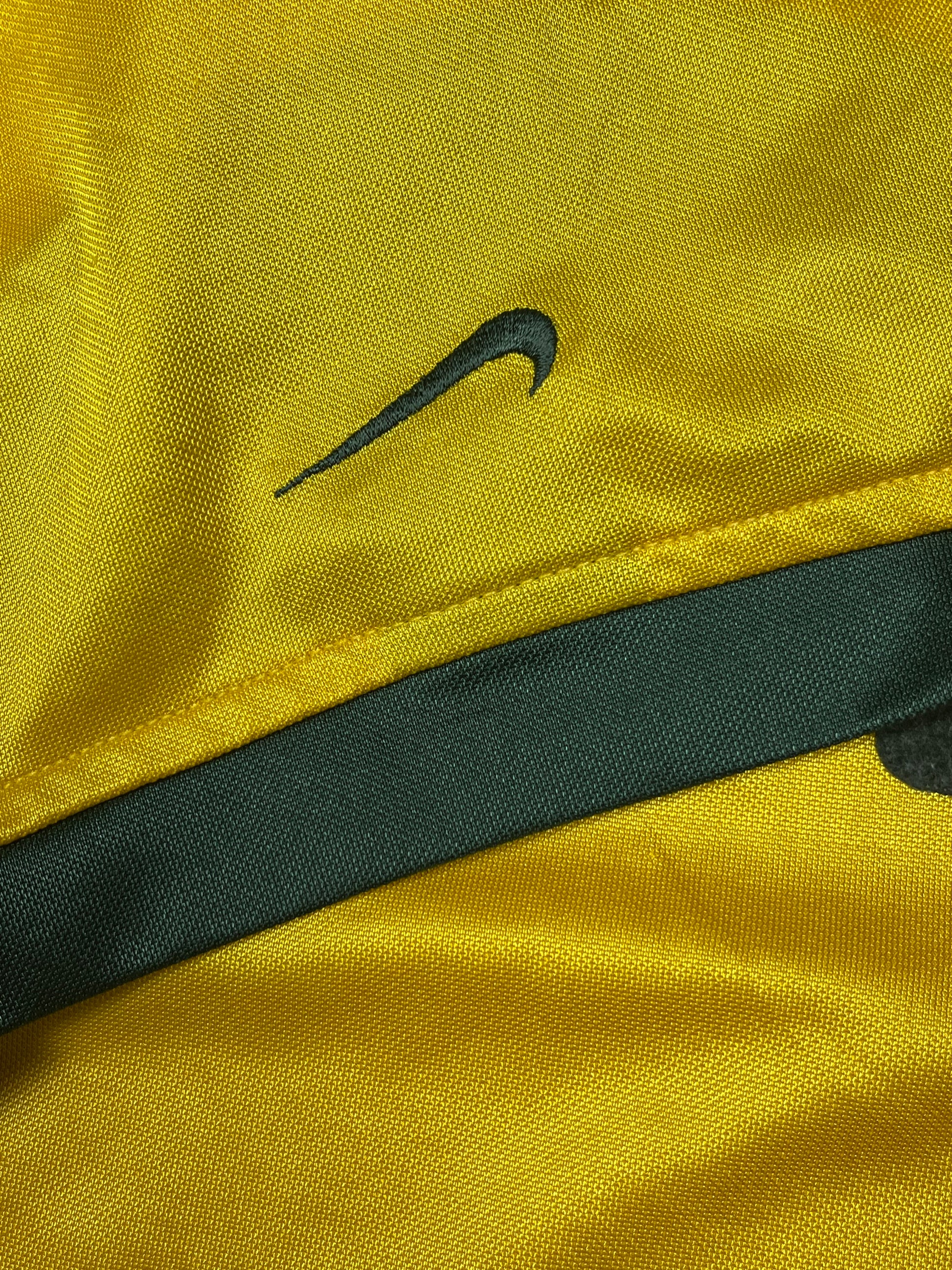 vintage Nike BRASIL spellout jersey {M}