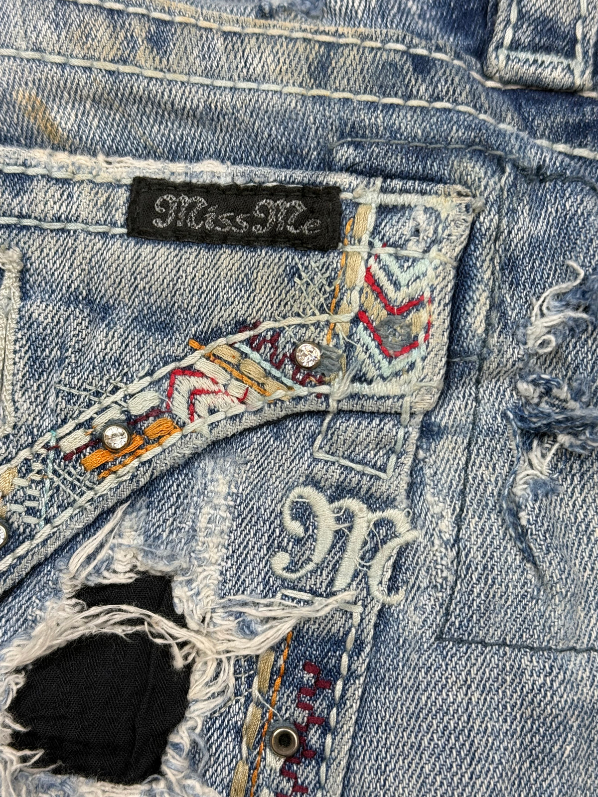 vintage Miss Me jeans {M}