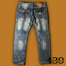 Load image into Gallery viewer, vintage True Religion jeans {L}
