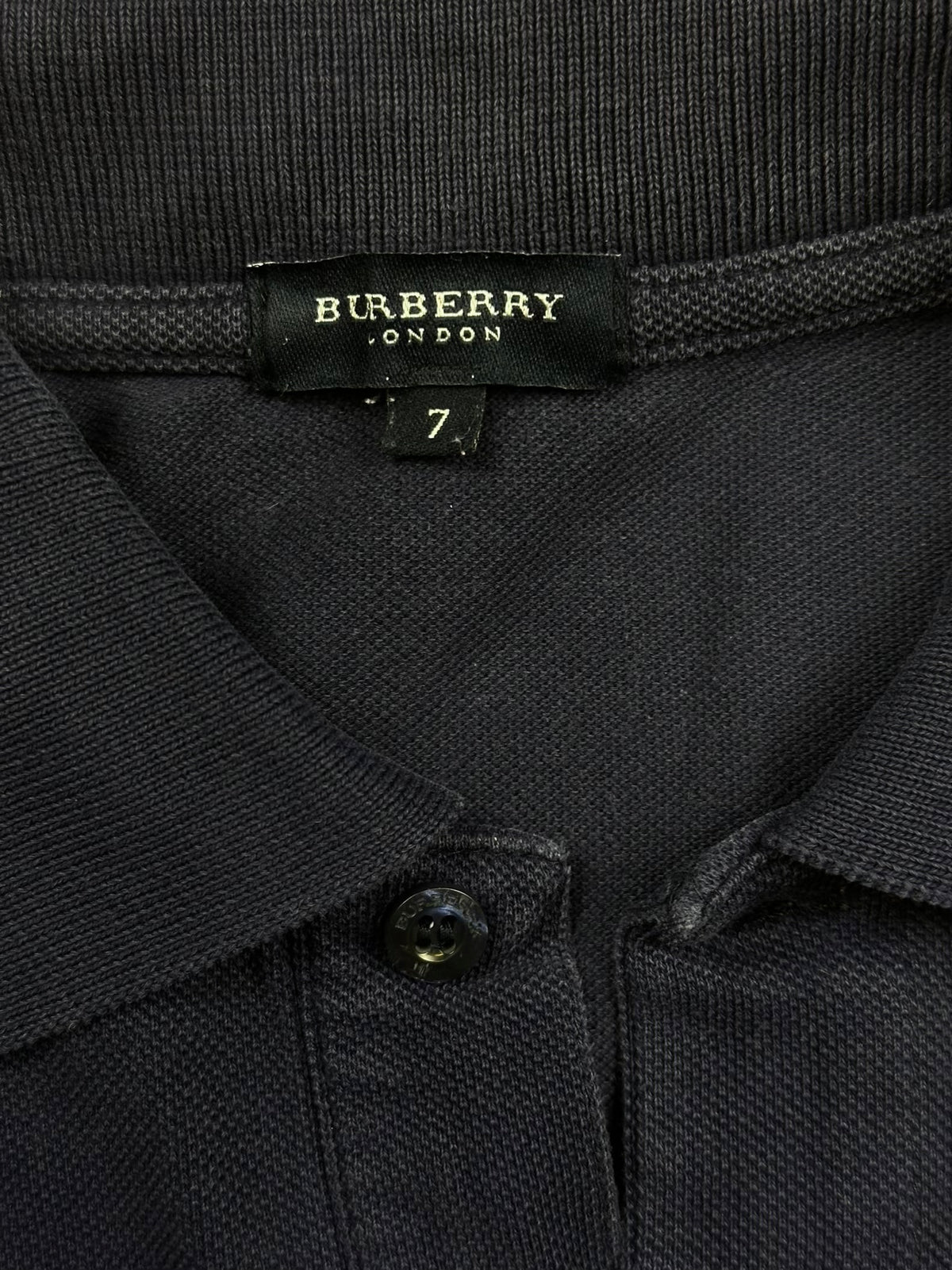 vintage navyblue Burberry polo {XL}