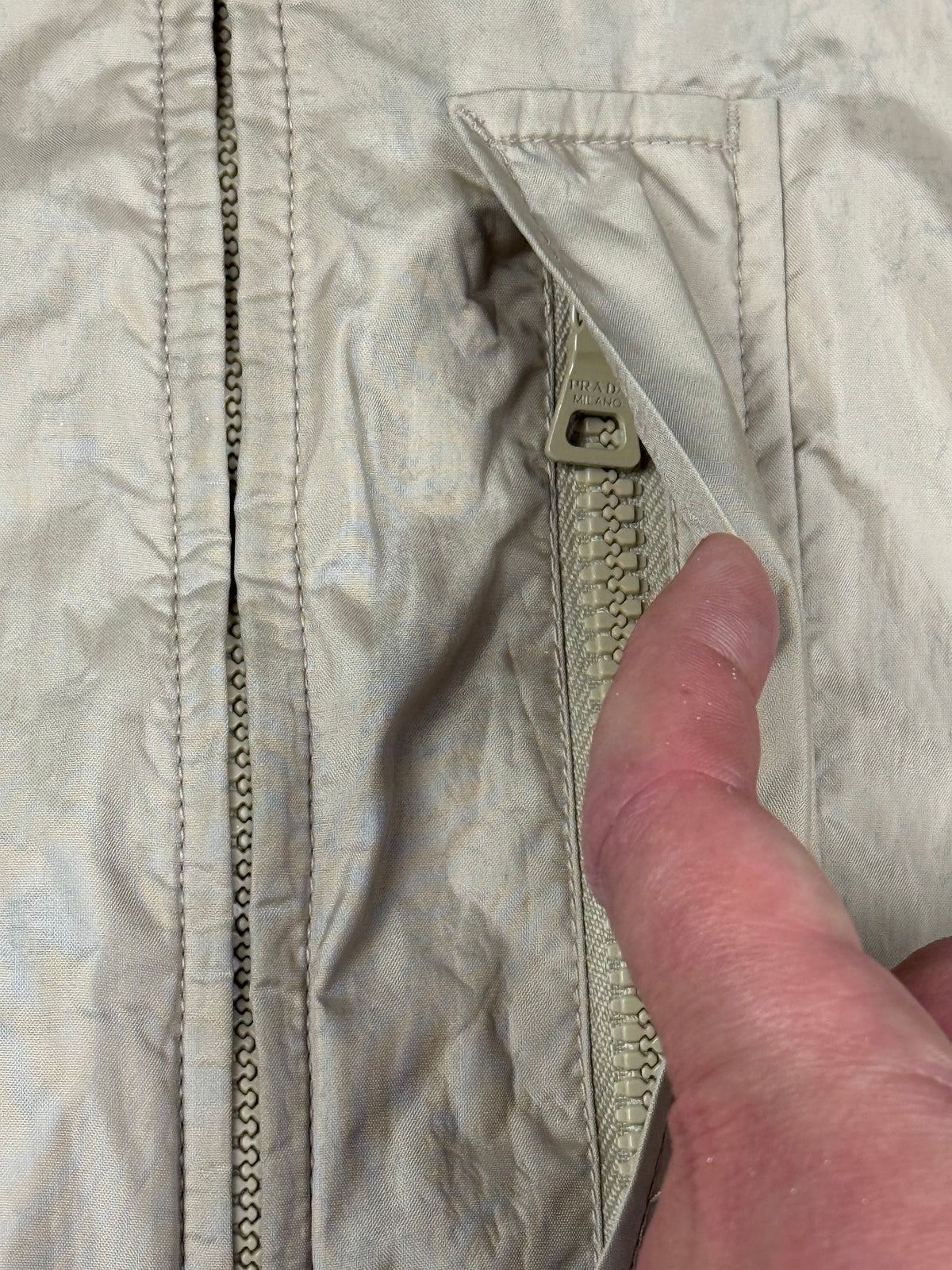 vintage Prada windbreaker {M}