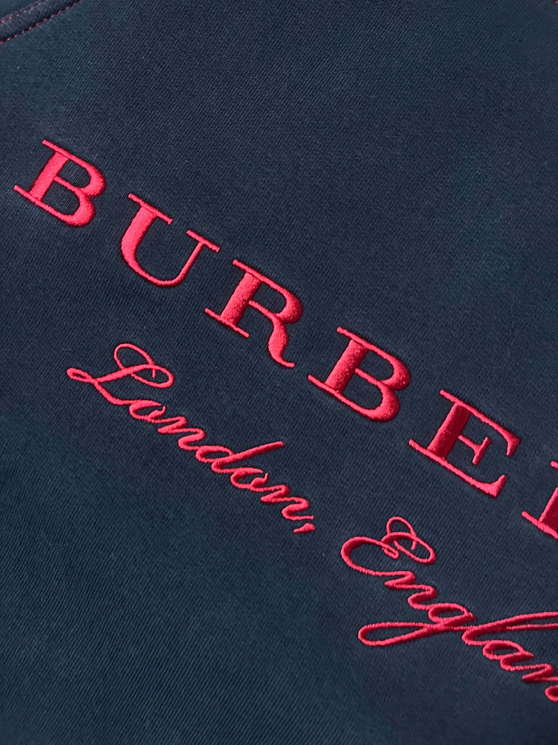 vintage Burberry sweater {S}