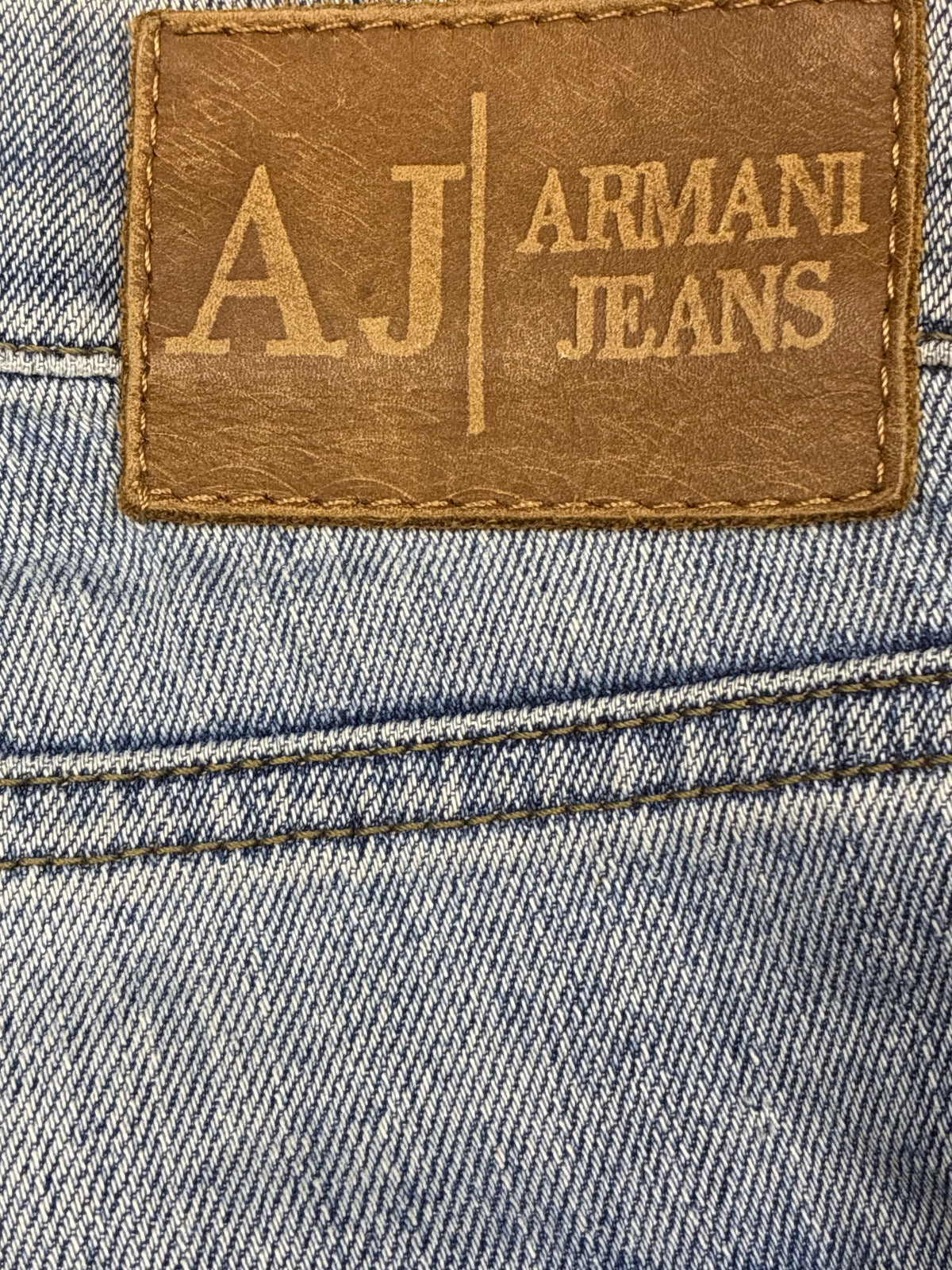 vintage Armani jeans {L}